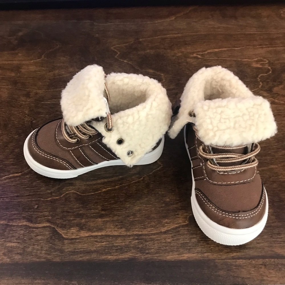 🧡🍂Brand New Baby Shoes🍂🧡